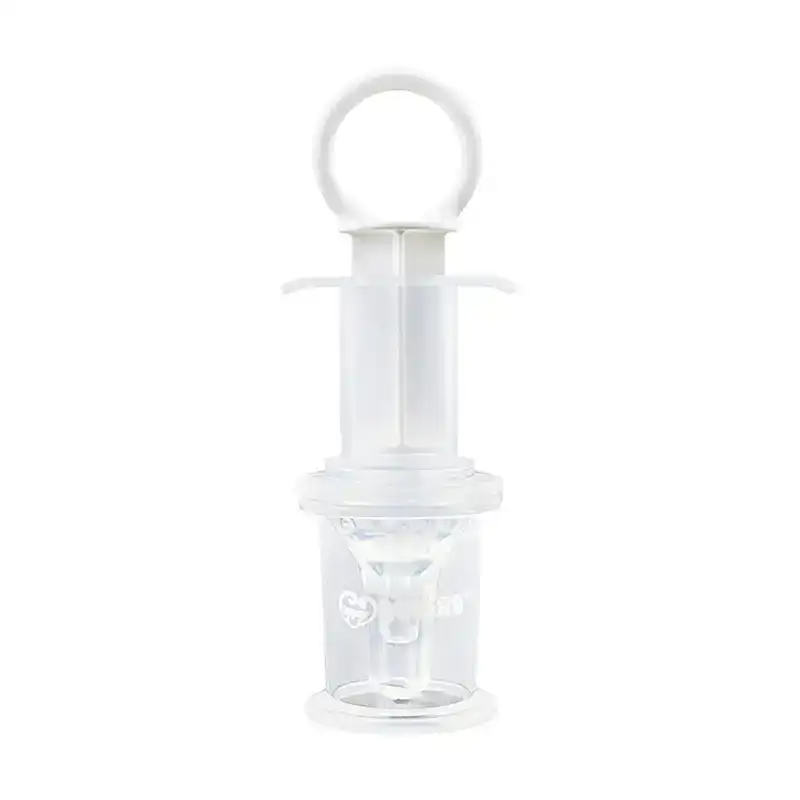 Baby medicine feeder in pet box
